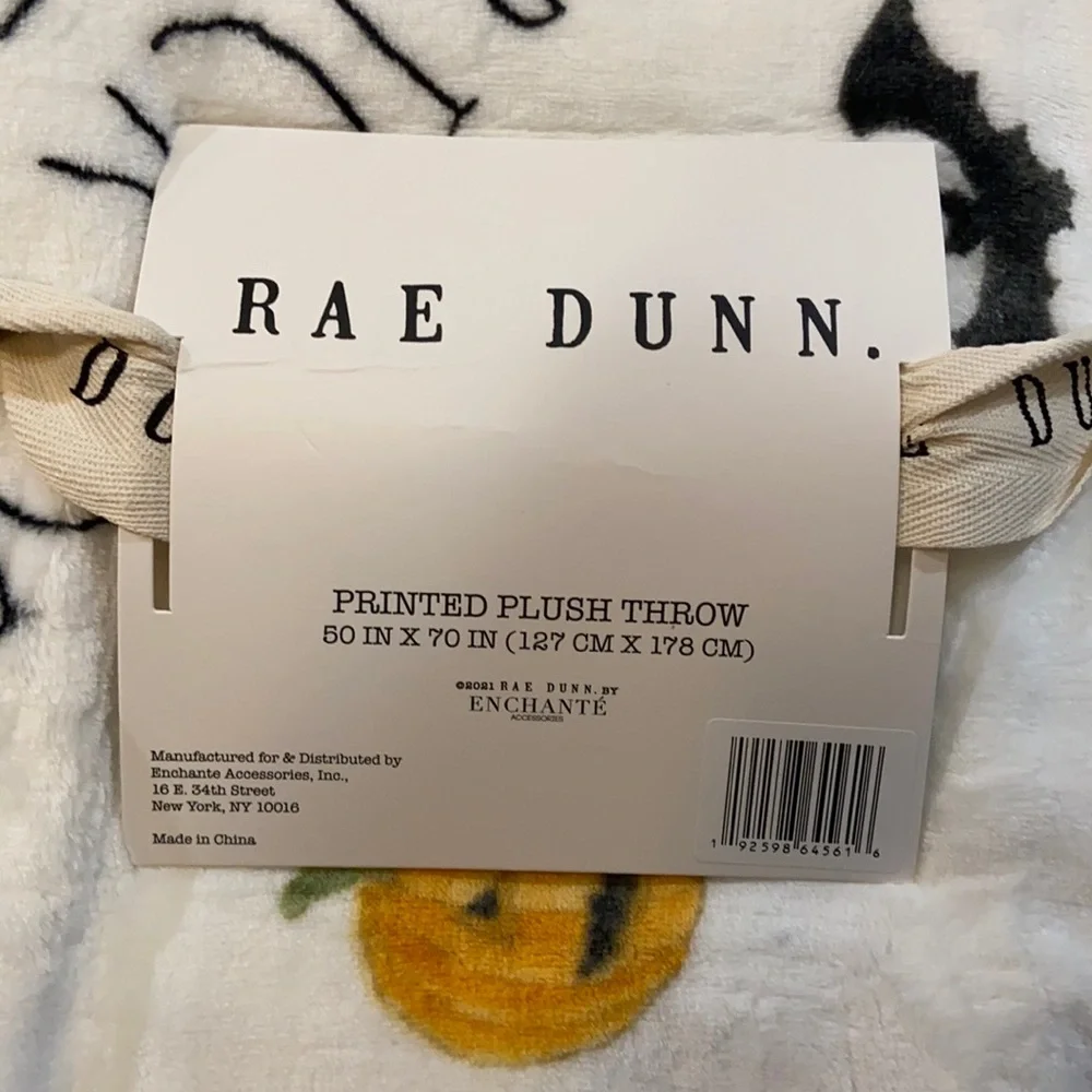 Rae Dunn TRICK OR TREAT Throw
